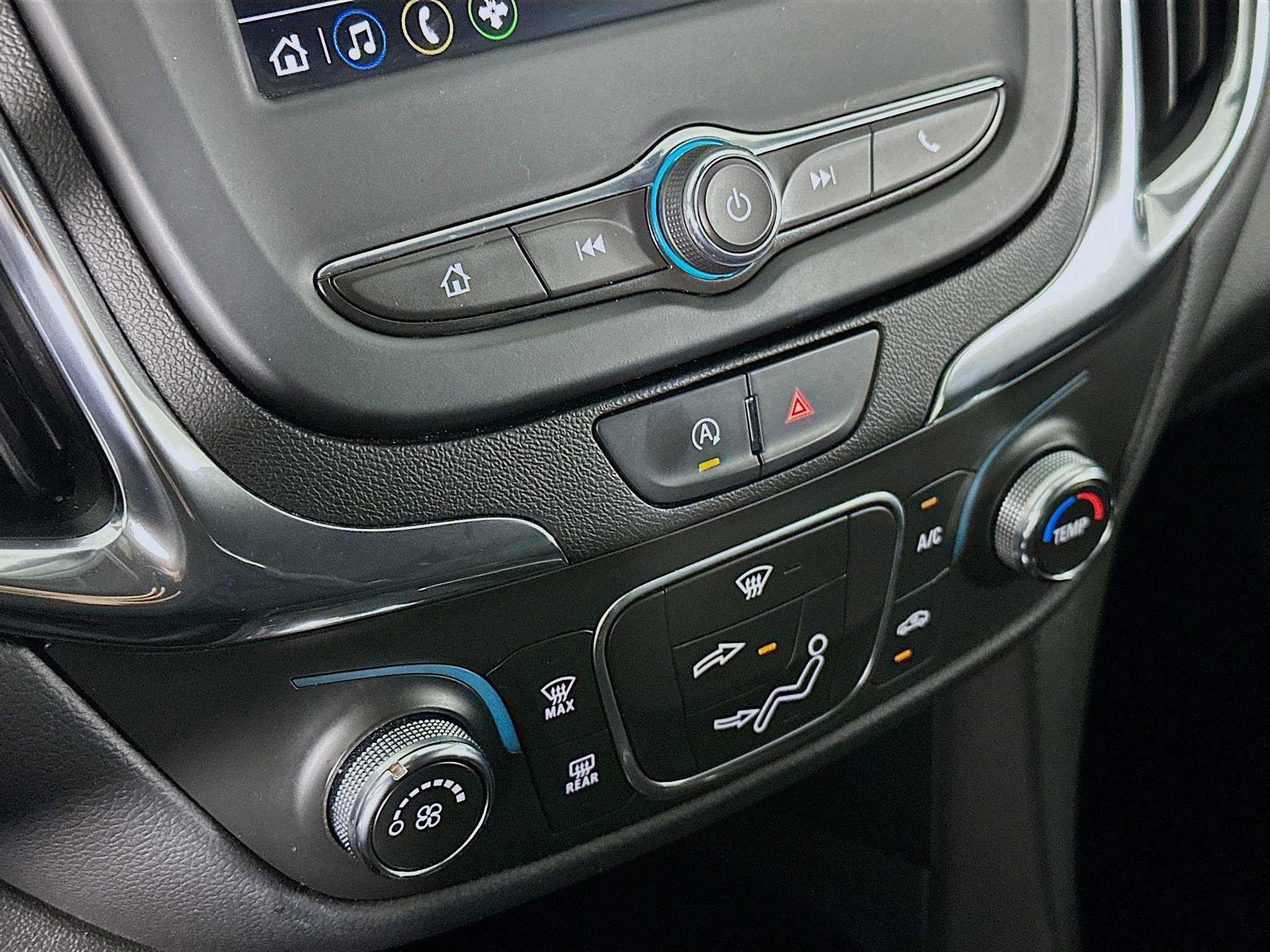 Used 2023 Chevrolet Equinox LT image 22