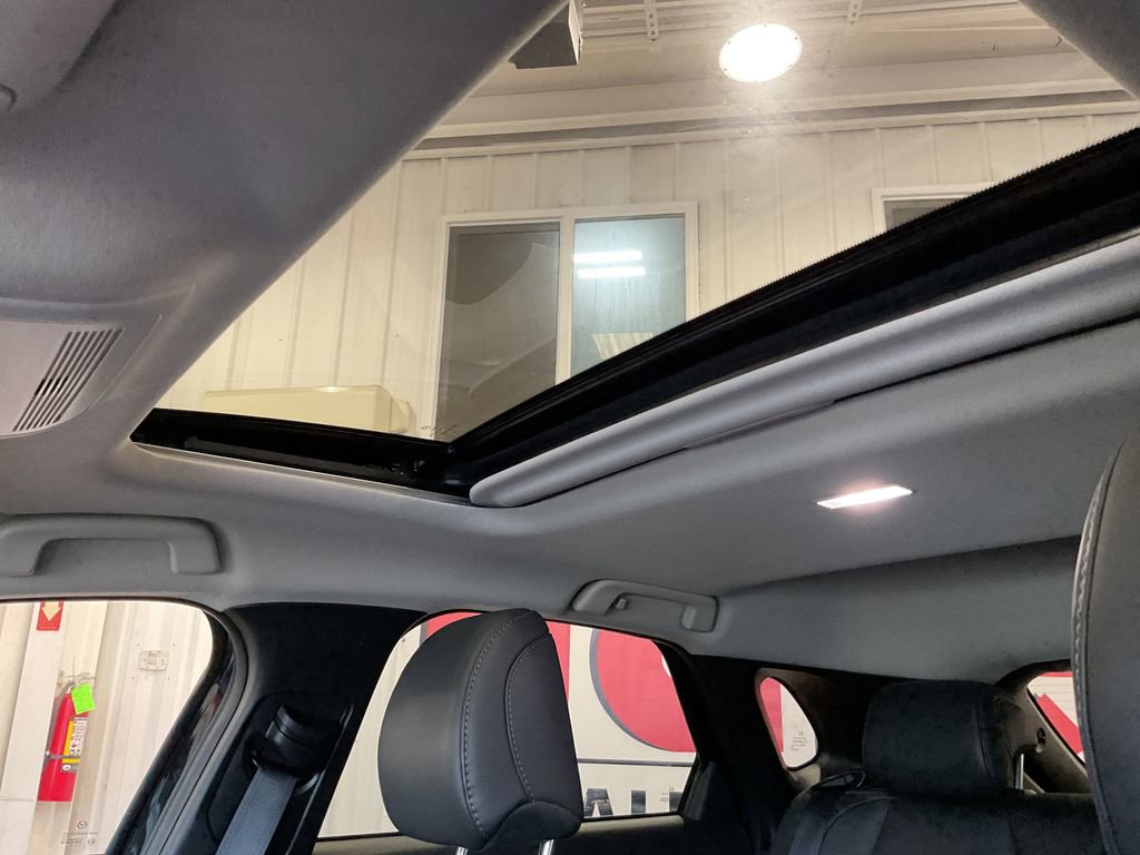 Used 2025 MAZDA CX-30 AWD 2.5 S w/ Preferred Package image 30