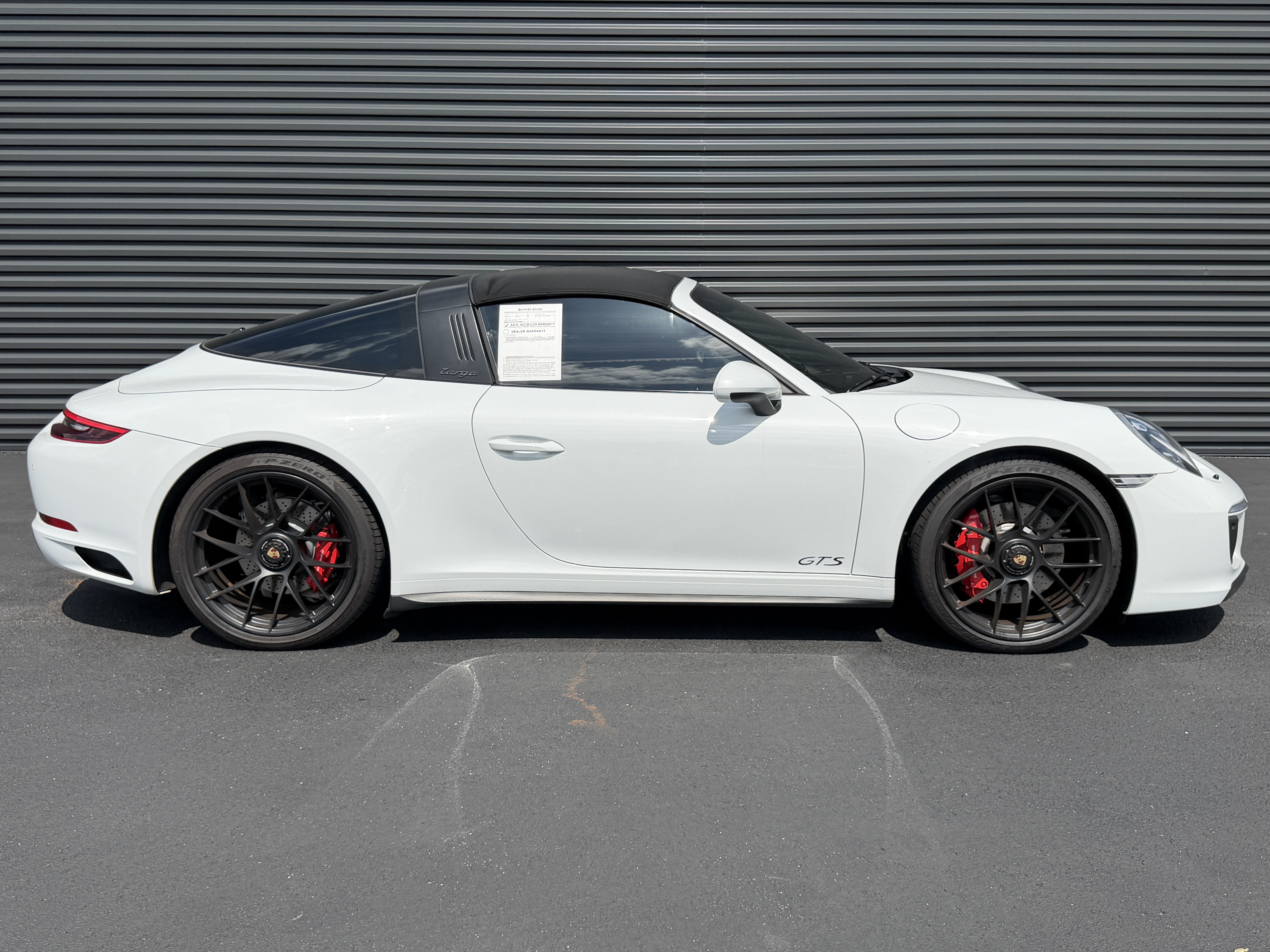 Used 2018 Porsche 911 Targa 4 GTS AWD/4WD image 15