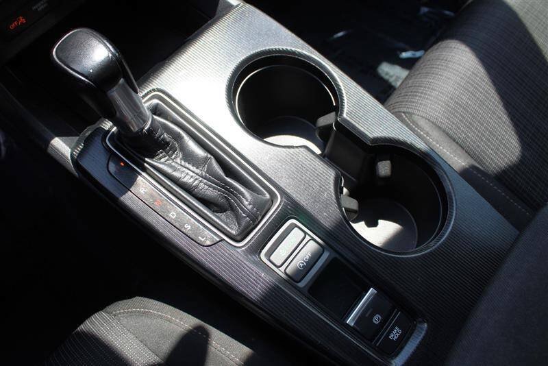 Used 2022 Honda Civic EX image 19