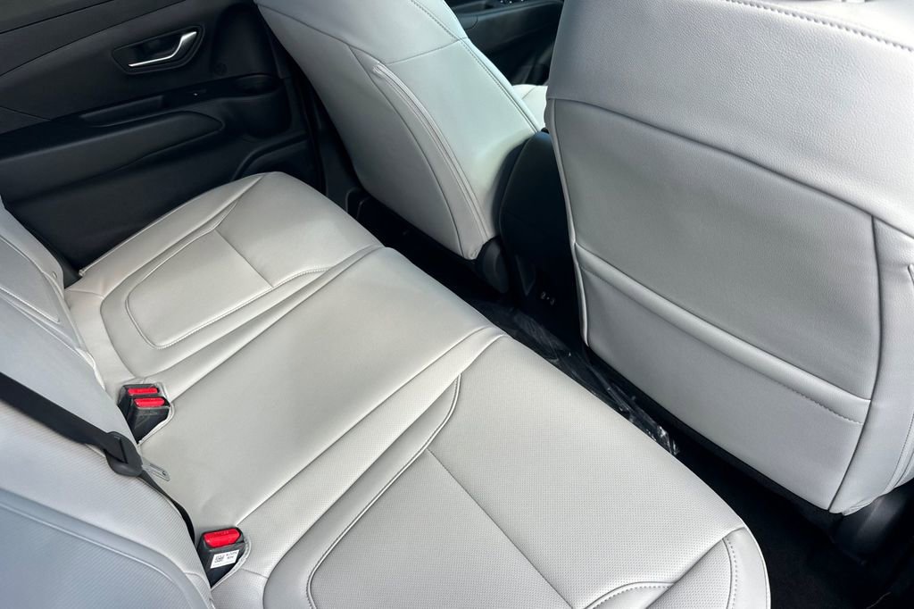 New 2026 Hyundai Santa Cruz SEL FWD image 9