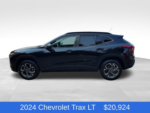 Certified 2024 Chevrolet Trax LT w/ Driver Confidence Package FWD video 2