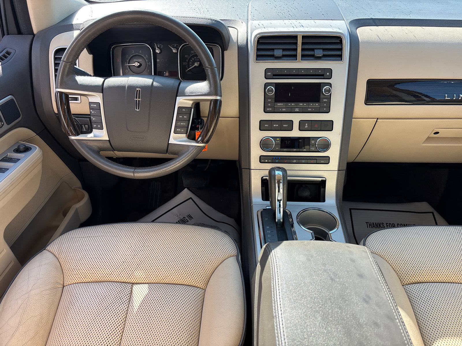 Used 2008 Lincoln MKX 2WD image 25