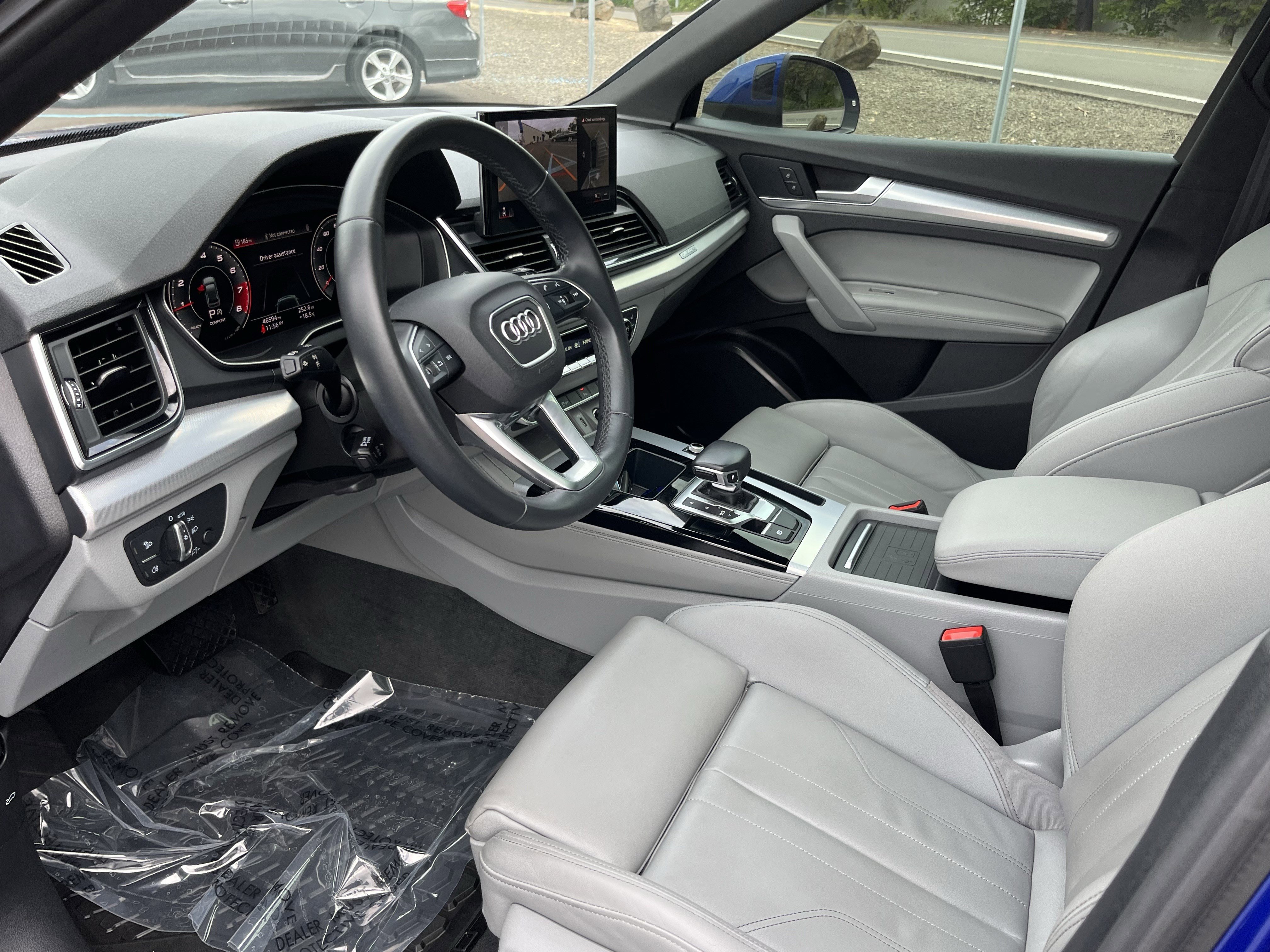 Used 2021 Audi Q5 2.0T Premium Plus w/ Premium Plus Package AWD/4WD image 10