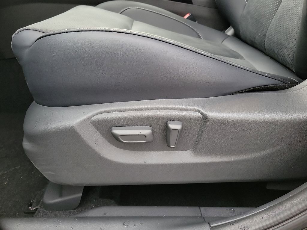 New 2026 Mitsubishi Eclipse Cross SE AWD/4WD image 9