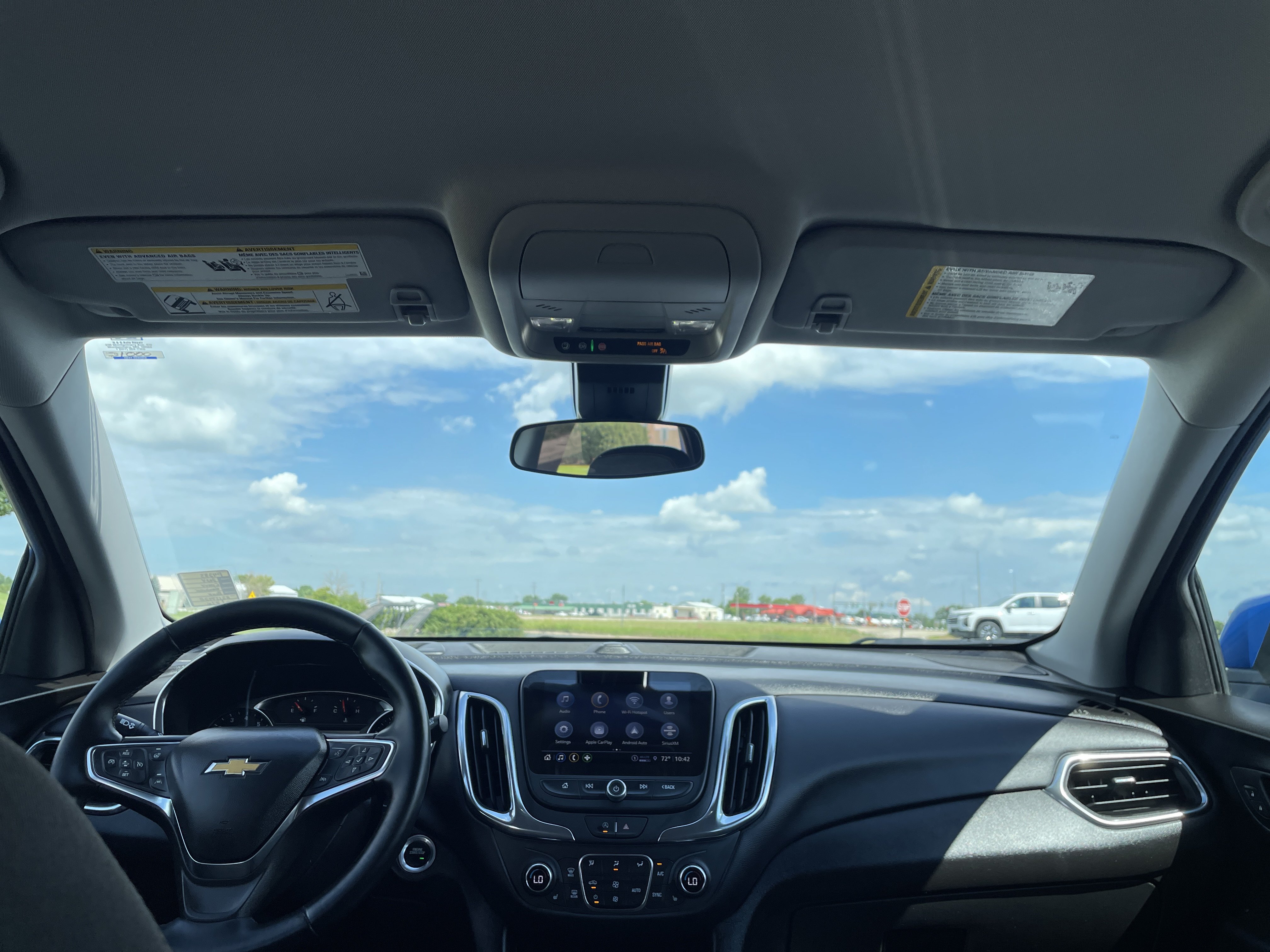 Used 2024 Chevrolet Equinox LT AWD/4WD image 17