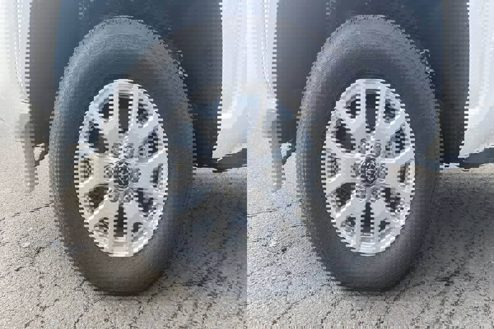 Used 2025 Toyota Tacoma SR w/ SR Upgrade Package image 11