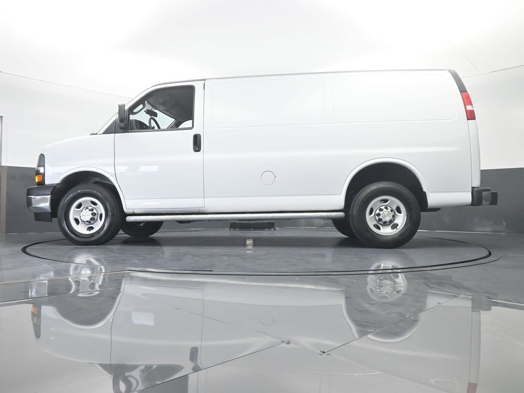 Used 2024 Chevrolet Express 2500 w/ Driver Convenience Package image 49