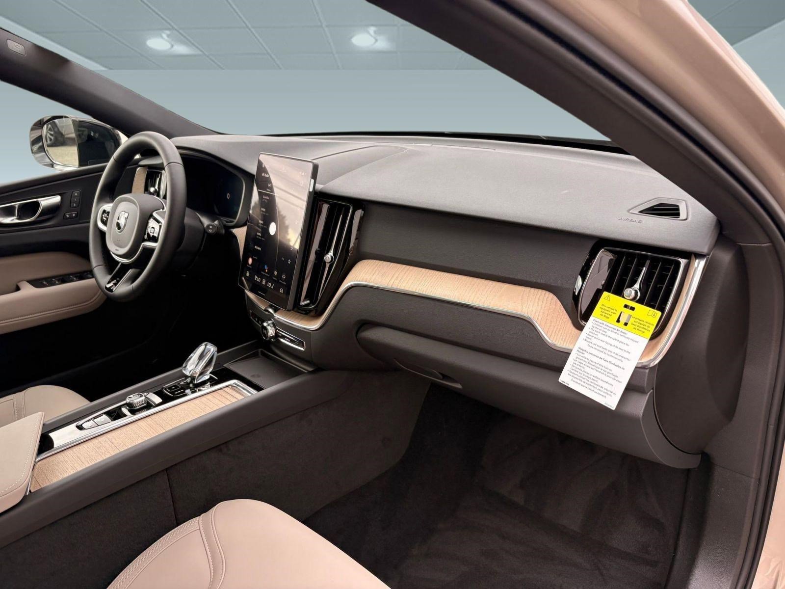 Certified 2026 Volvo XC60 B5 Plus w/ Climate Package image 28