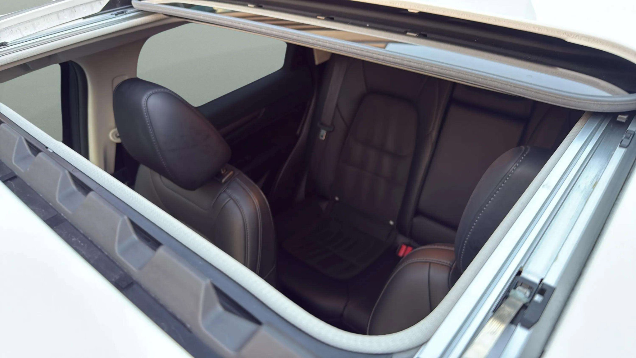 Used 2018 MAZDA CX-5 Touring w/ Preferred Equipment Package image 28