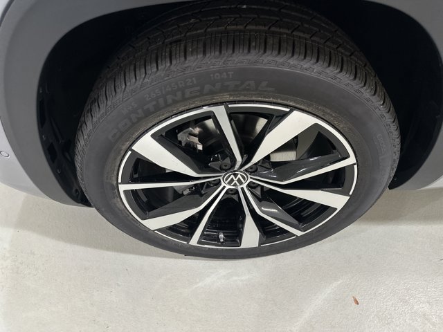 New 2026 Volkswagen Atlas SEL Premium R-Line AWD/4WD image 11