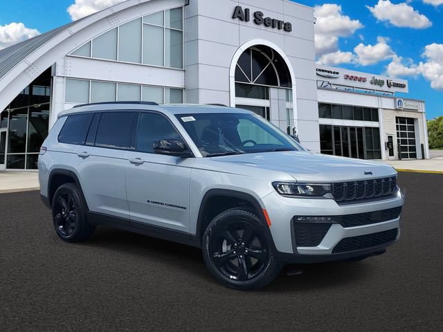 New 2026 Jeep Grand Cherokee L Limited w/ Limited Altitude Package AWD/4WD image 1