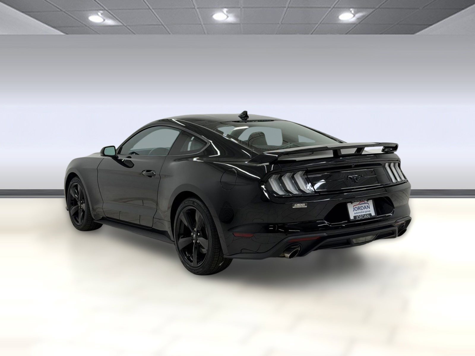 Used 2022 Ford Mustang Premium w/ Equipment Group 201A image 2