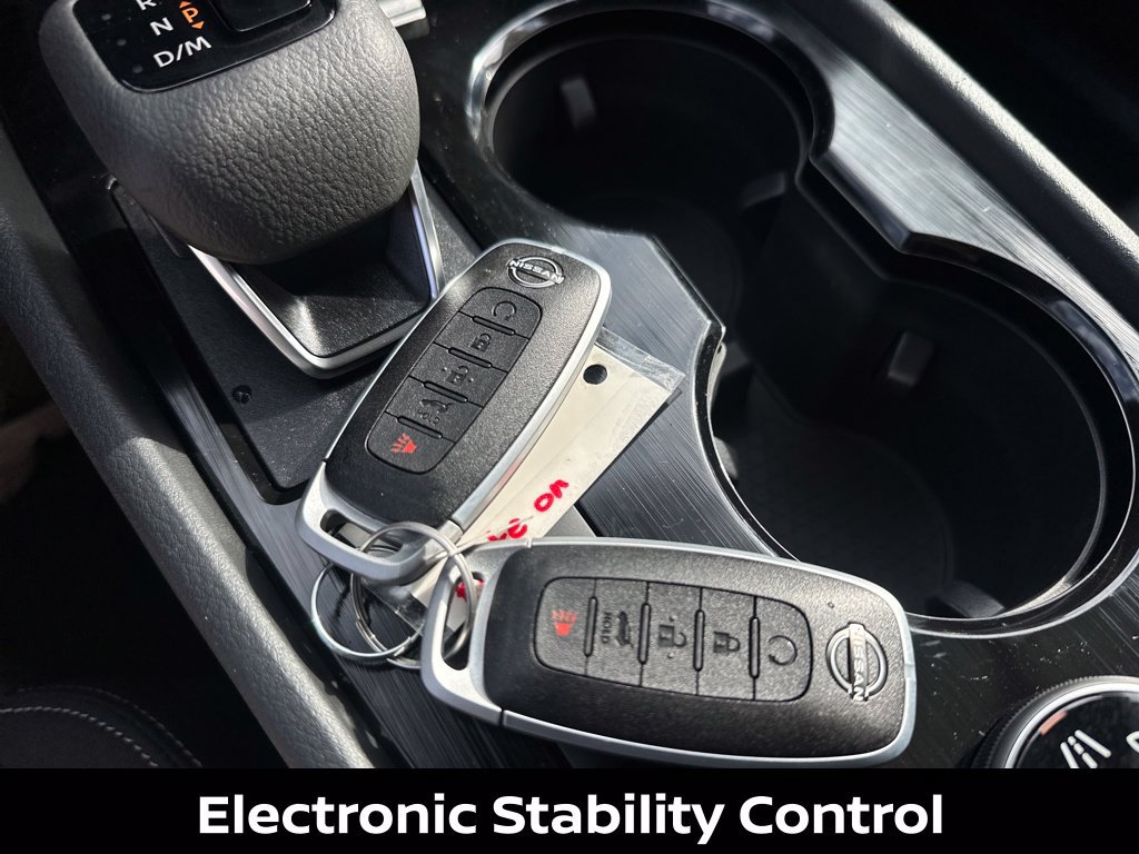 Certified 2026 Nissan Rogue SV AWD/4WD image 35