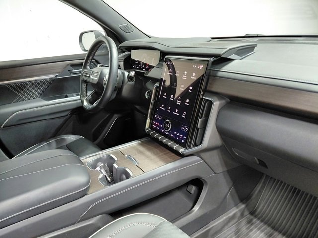 Certified 2024 GMC Acadia Denali w/ LPO, Floor Liner Package image 31