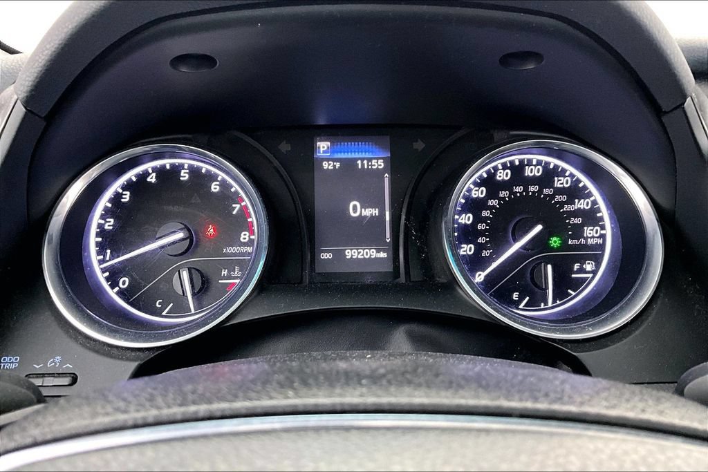 Used 2020 Toyota Camry SE FWD image 26
