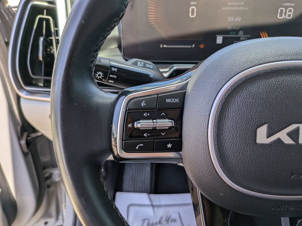 Certified 2025 Kia Sorento S w/ Panoramic Sunroof Package FWD image 31