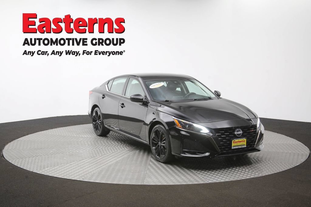 Used 2024 Nissan Altima 2.5 SR FWD image 51