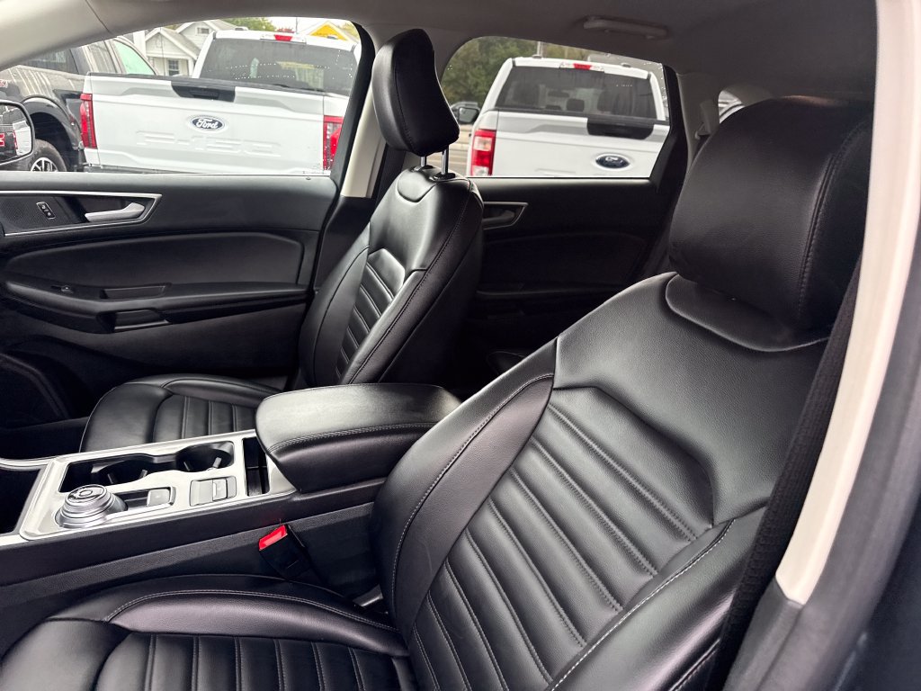 Used 2024 Ford Edge SEL w/ Convenience Package AWD/4WD image 24