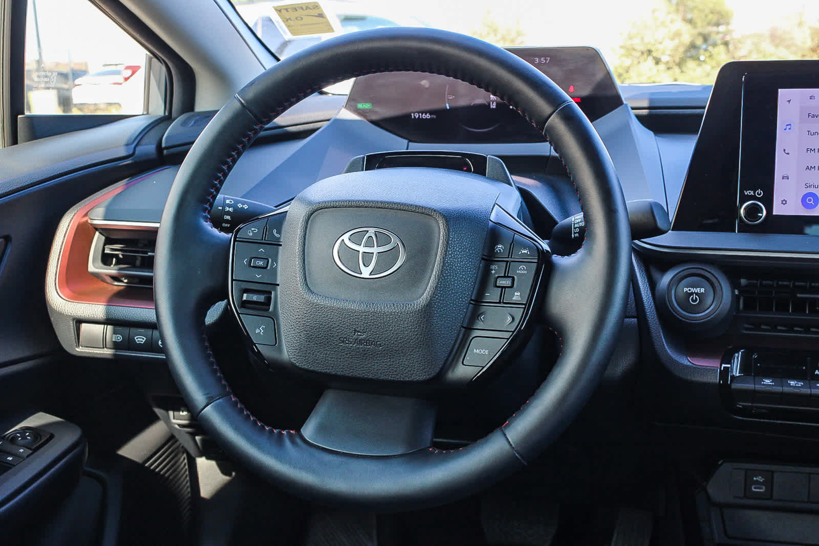 Used 2024 Toyota Prius Prime FWD image 15