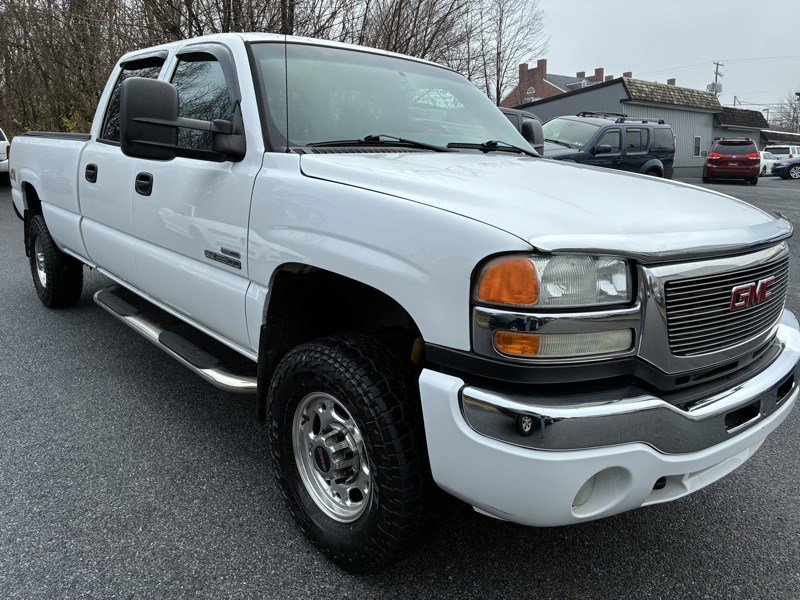 Used 2007 GMC Sierra 3500 SLE w/ Heavy-Duty Power Package image 3