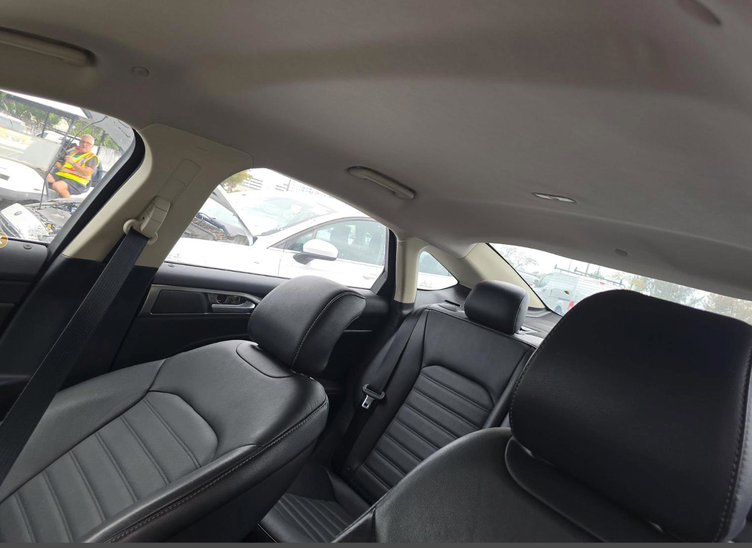 Used 2018 Ford Fusion SE w/ Equipment Group 602A image 3