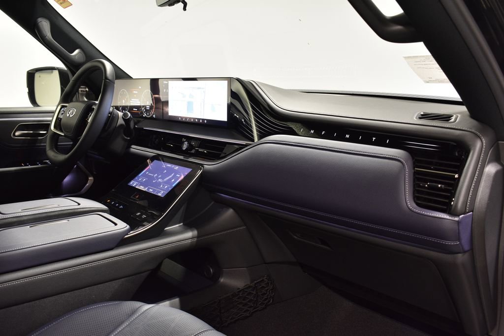 New 2026 INFINITI QX80 4WD image 16