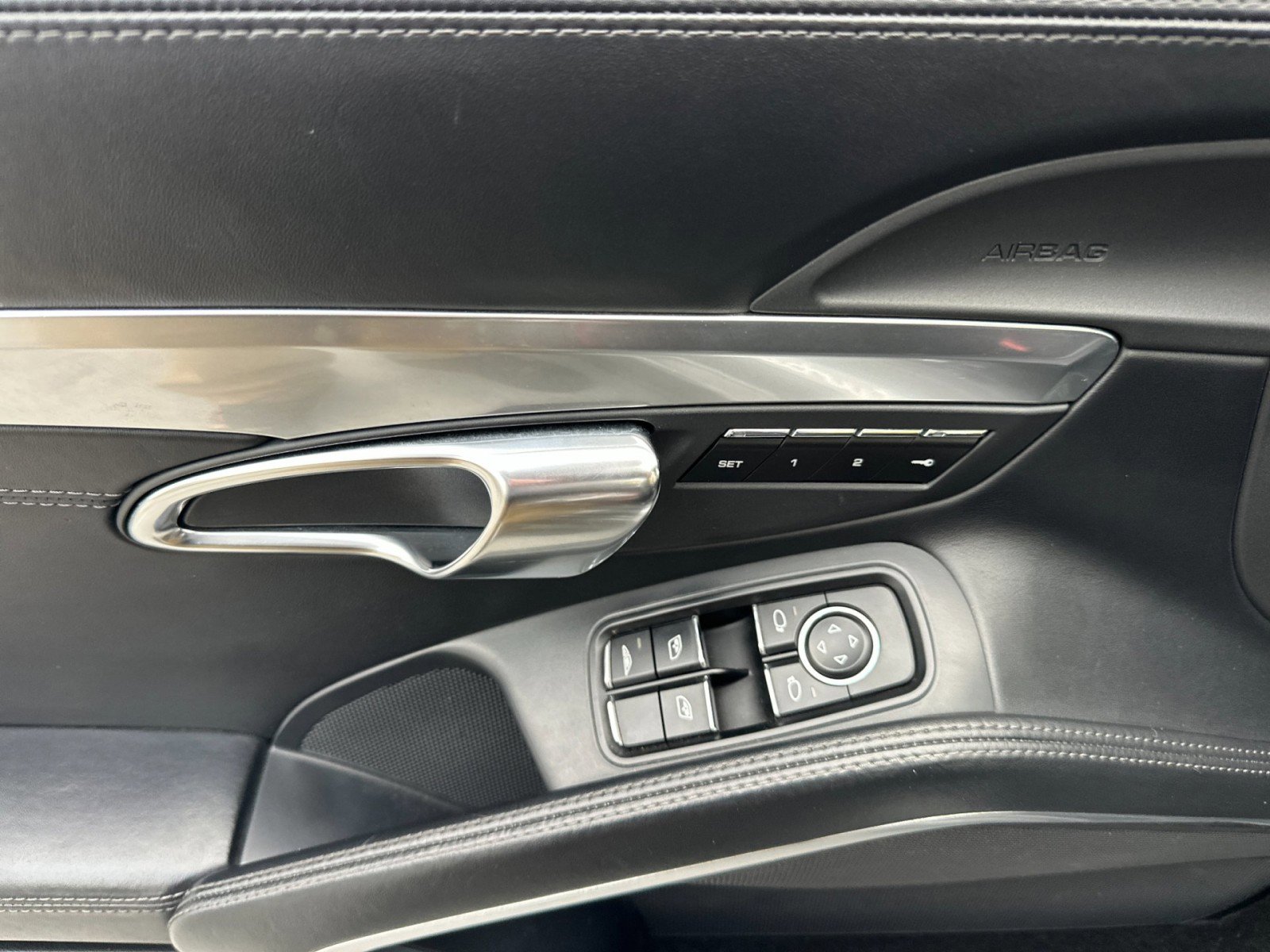 Used 2014 Porsche 911 Turbo image 13