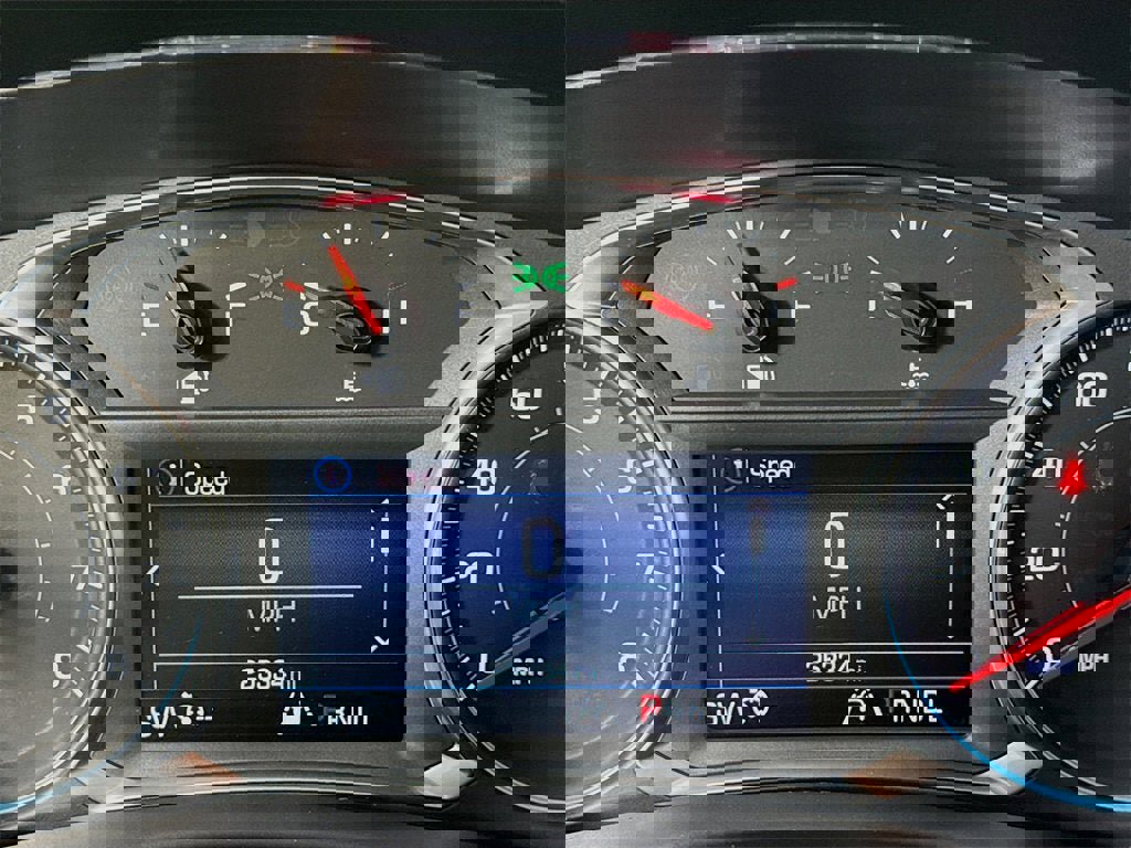 Used 2024 Chevrolet Equinox LT image 6