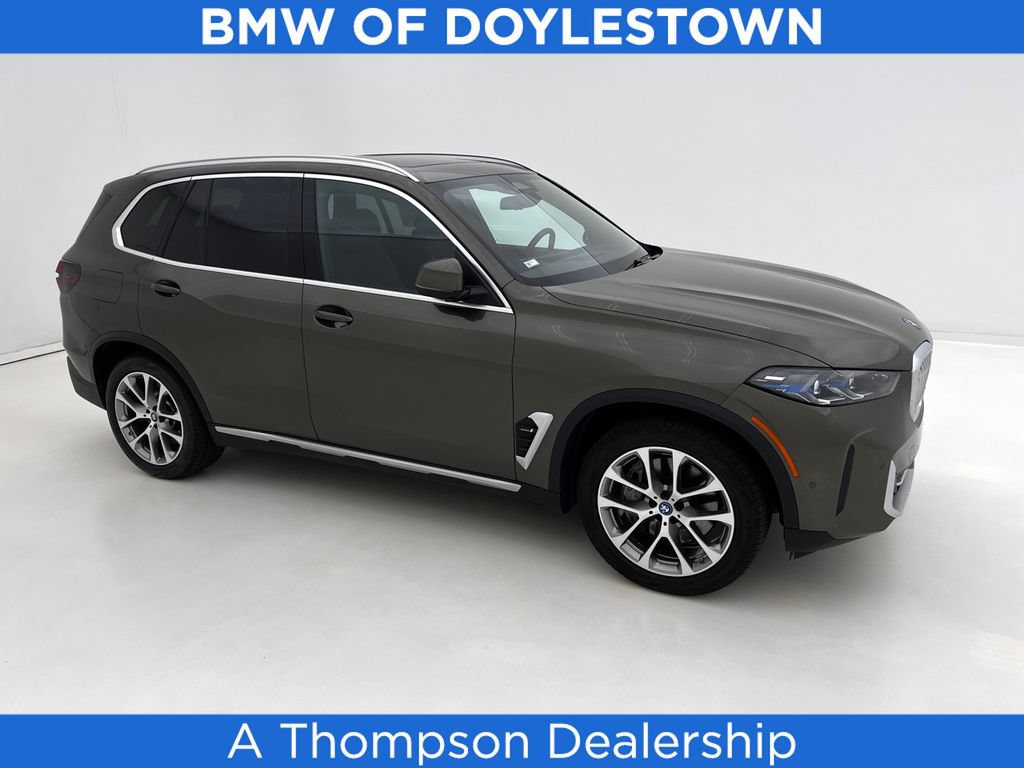 Used 2024 BMW X5 xDrive50e w/ Premium Package AWD/4WD image 1