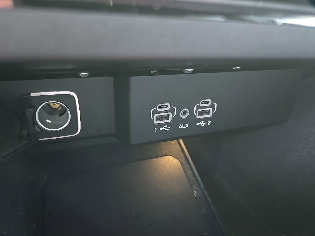 Used 2024 Jeep Wagoneer Series II image 67