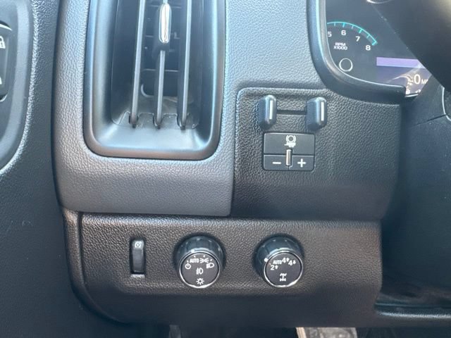 Used 2019 Chevrolet Colorado Z71 AWD/4WD image 23