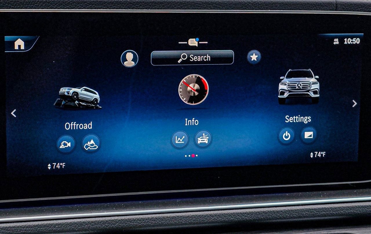 New 2026 Mercedes-Benz GLS 580 4MATIC image 15