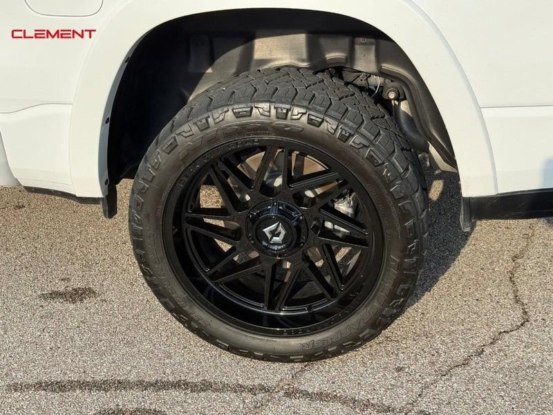 Used 2025 RAM 1500 Big Horn AWD/4WD image 4