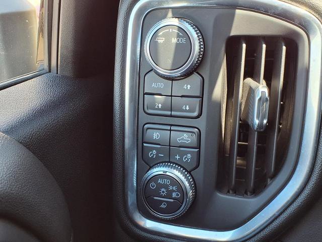 Used 2020 GMC Sierra 3500 Denali w/ Denali Ultimate Package image 15