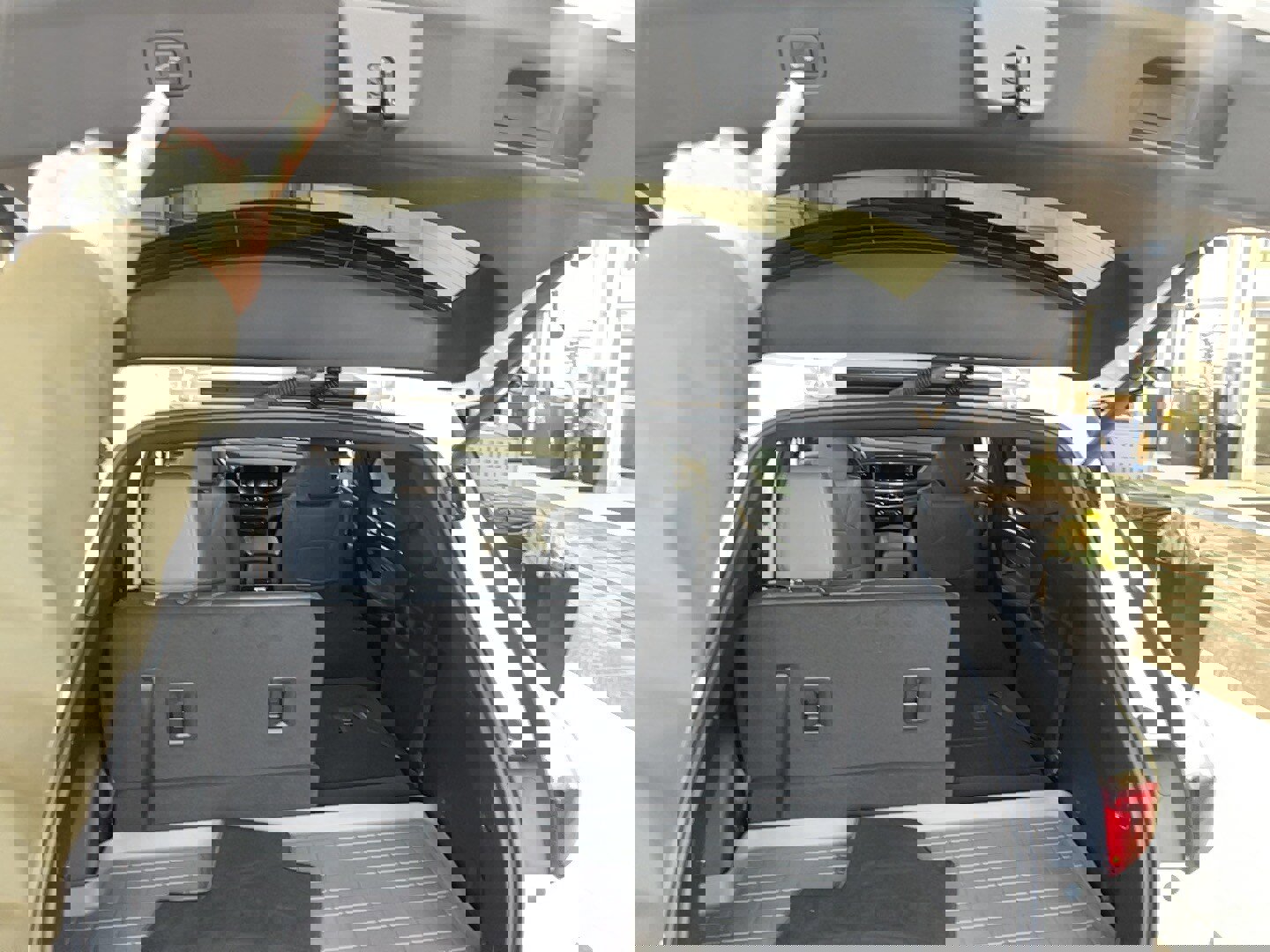 Used 2022 Buick Enclave Essence w/ Experience Buick Package image 21