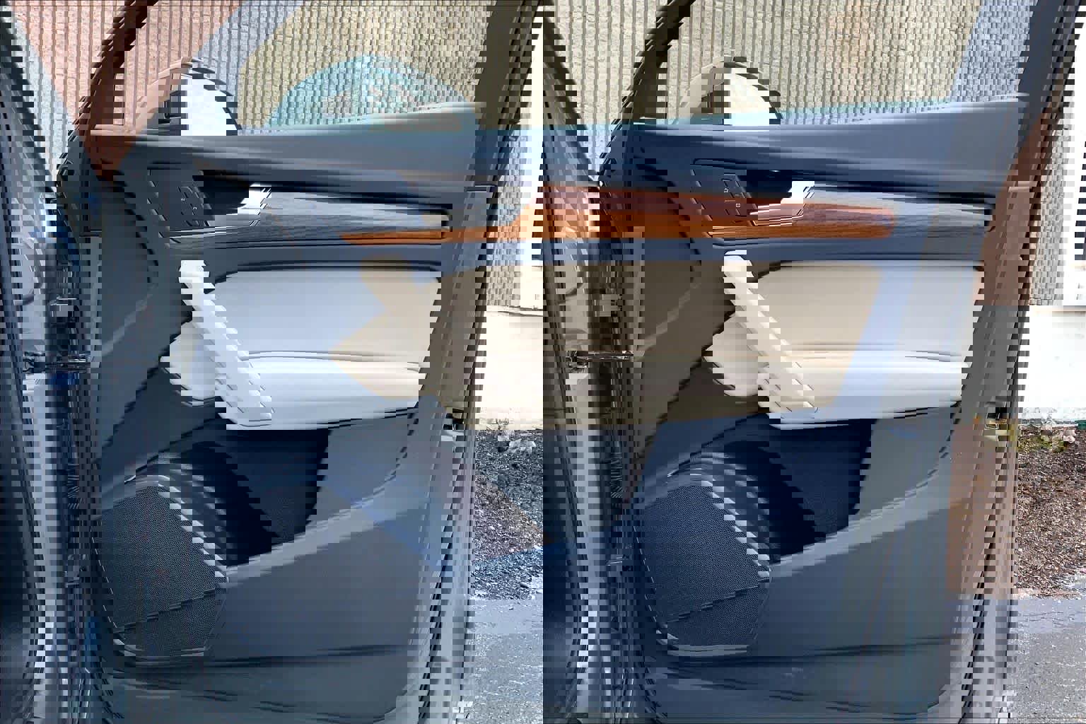 Used 2023 Audi Q5 2.0T Premium w/ Convenience Package image 23