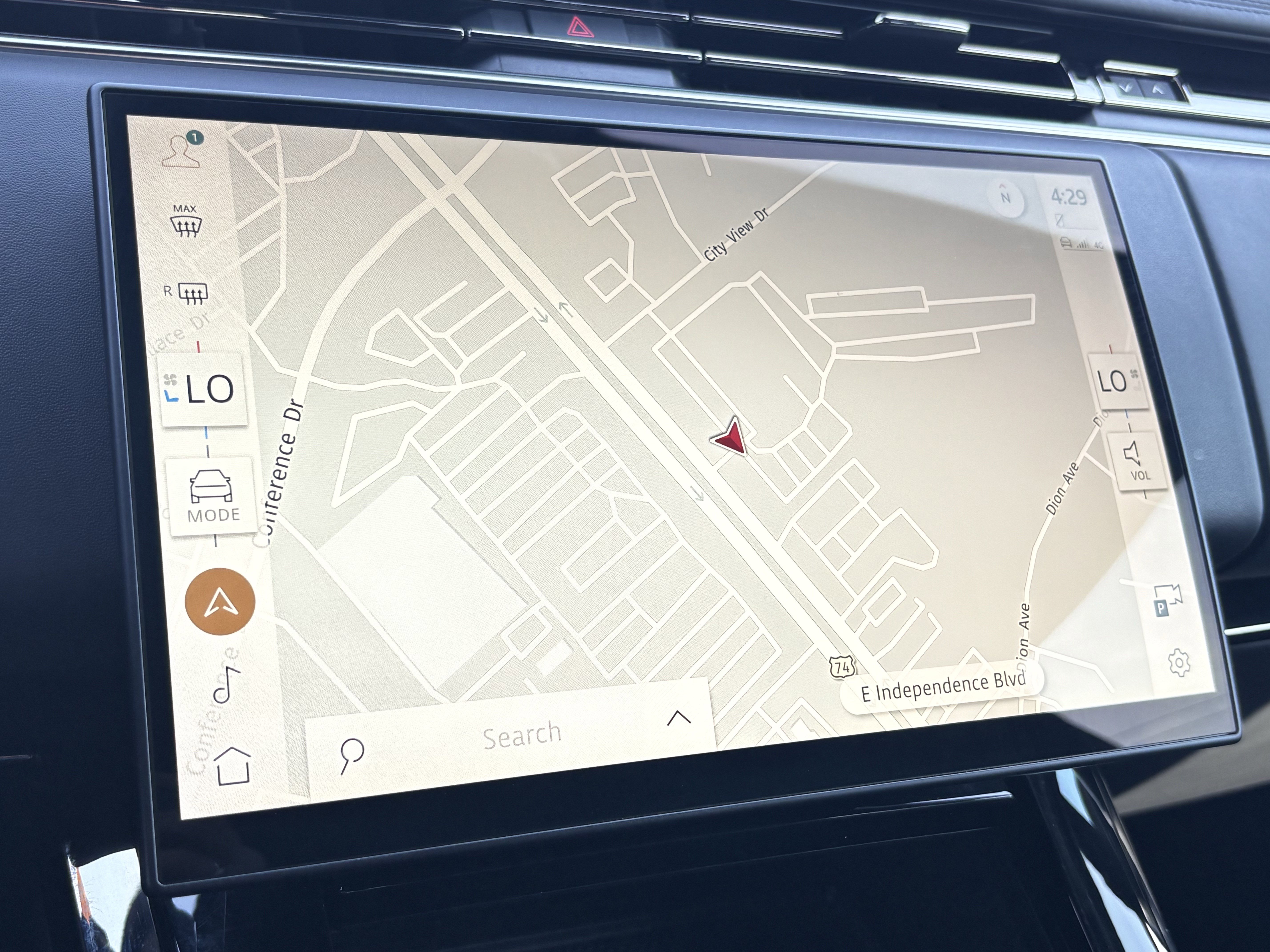 Used 2024 Land Rover Range Rover Sport Dynamic SE image 23