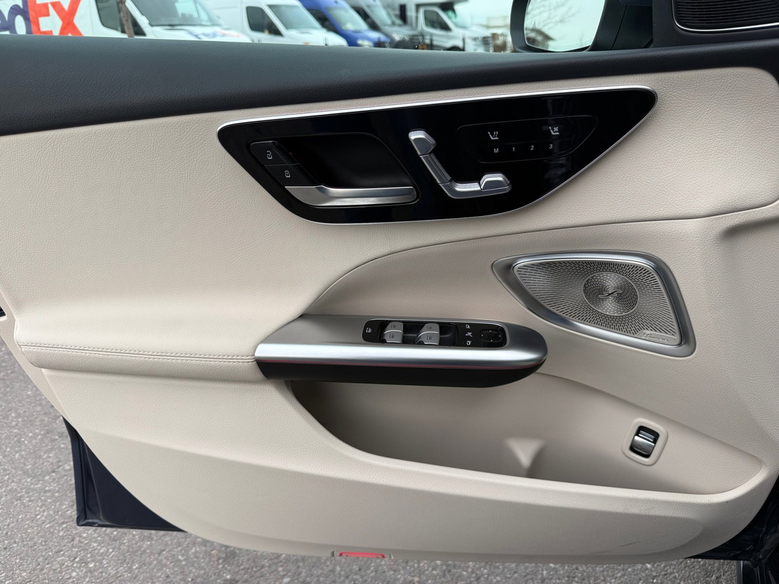 Used 2025 Mercedes-Benz C 300 4MATIC Sedan image 13