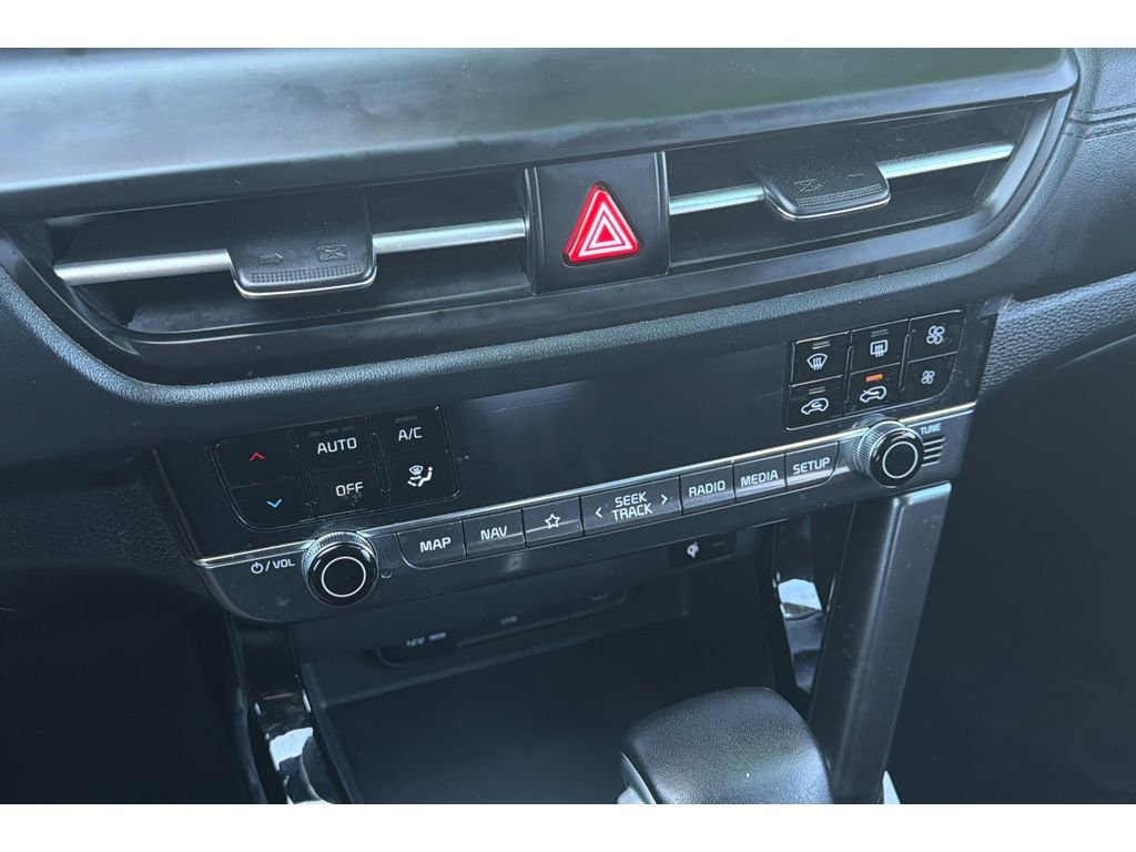 Used 2024 Kia Seltos EX image 23
