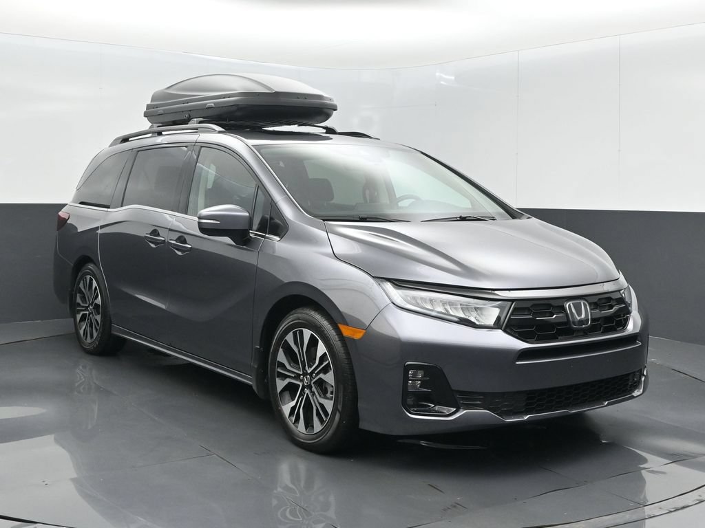 Certified 2026 Honda Odyssey Elite image 3