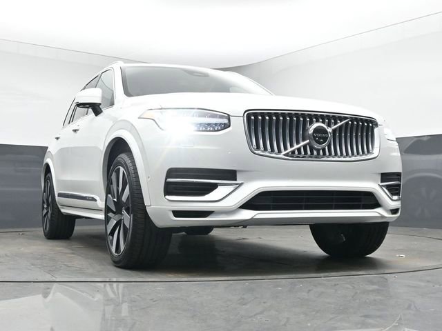 Used 2023 Volvo XC90 T8 Ultimate w/ Protection Package image 40