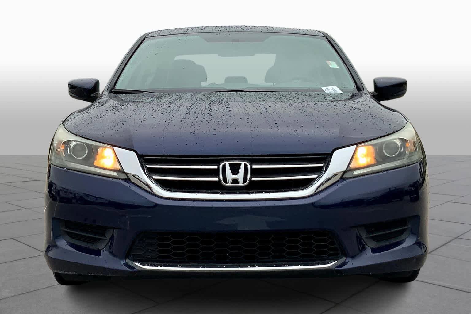 Used 2013 Honda Accord LX image 3