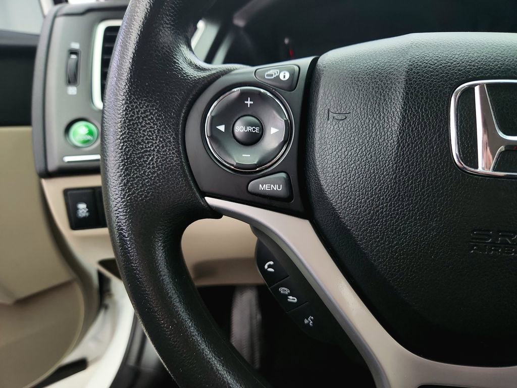 Used 2022 Audi e-tron Premium Plus image 47