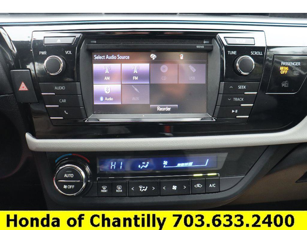 Used 2014 Toyota Corolla LE image 14