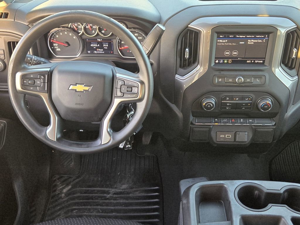 Used 2022 Chevrolet Silverado 1500 Custom w/ Safety Confidence Package image 24