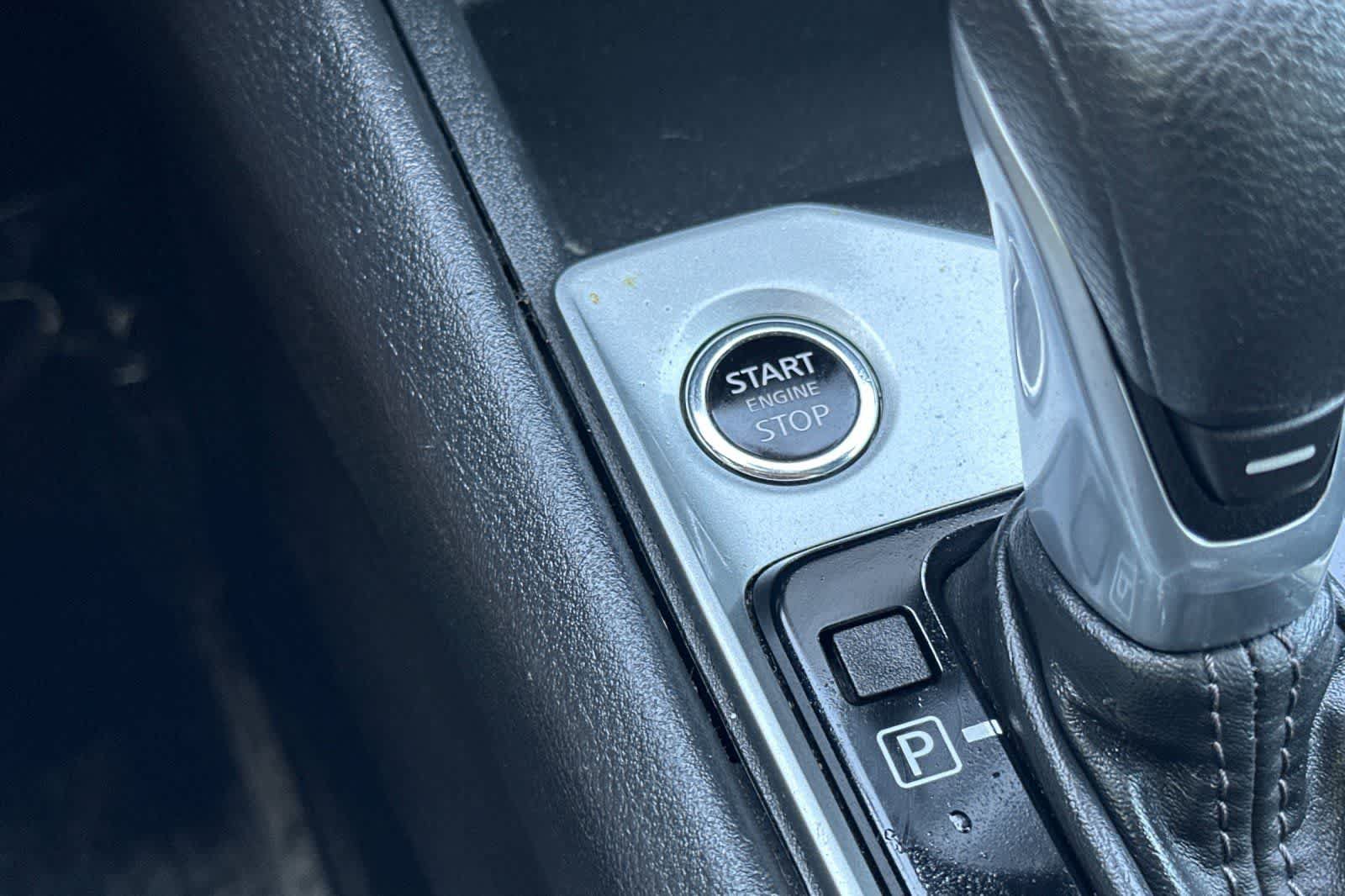 Used 2025 Nissan Altima 2.5 SV FWD image 23