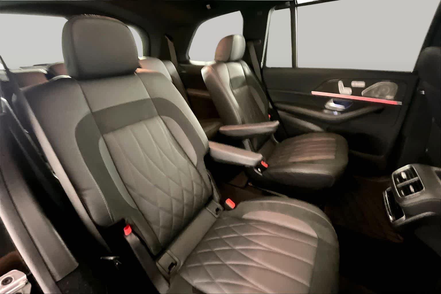Certified 2024 Mercedes-Benz GLS 63 AMG 4MATIC image 19