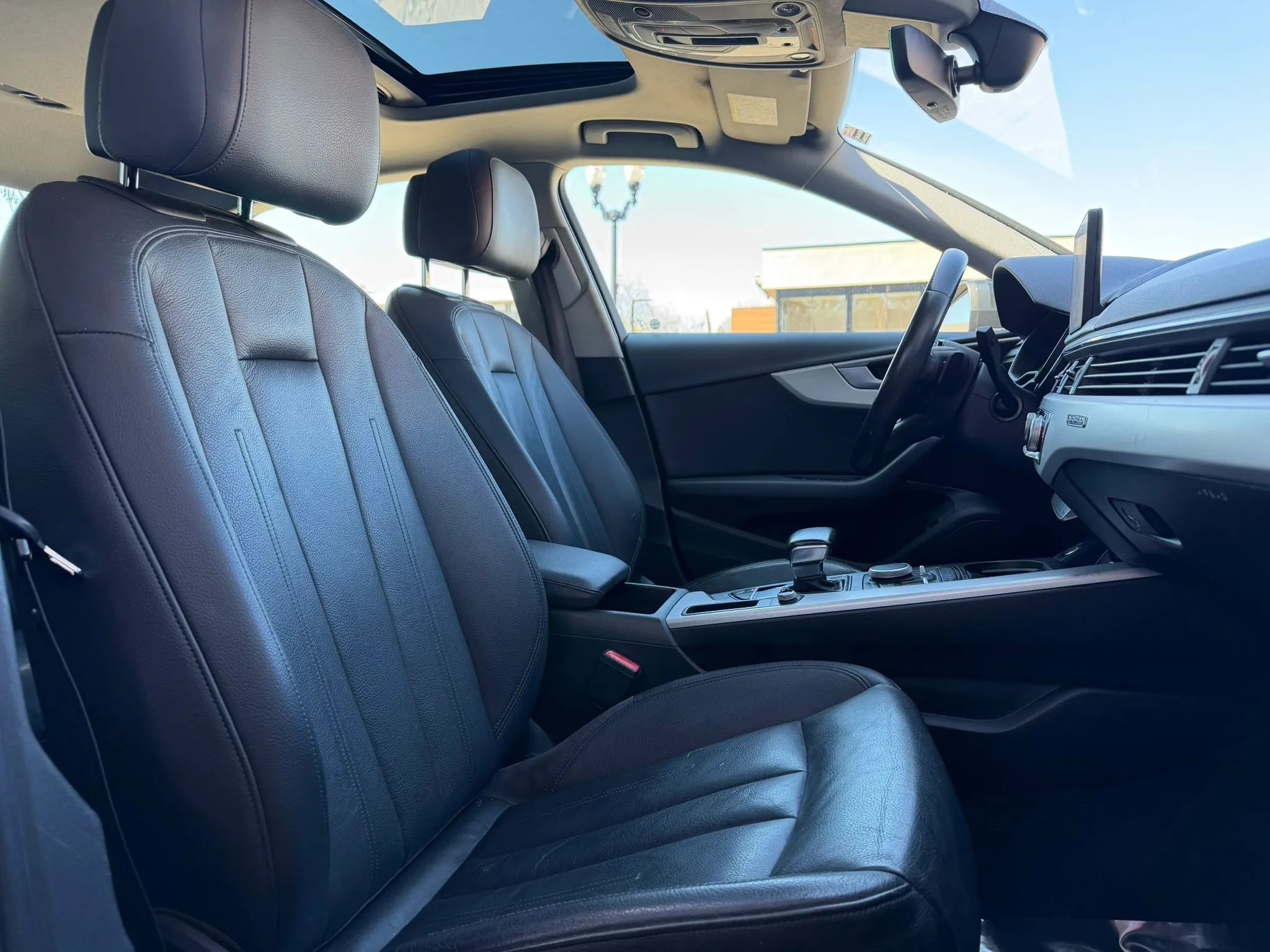 Used 2018 Audi A4 2.0T Premium w/ Convenience Package AWD/4WD image 16
