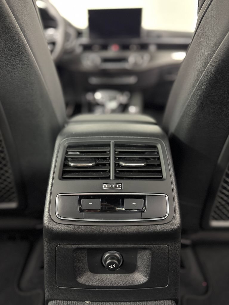 Used 2024 Audi A4 2.0T Premium w/ Convenience Package AWD/4WD image 21
